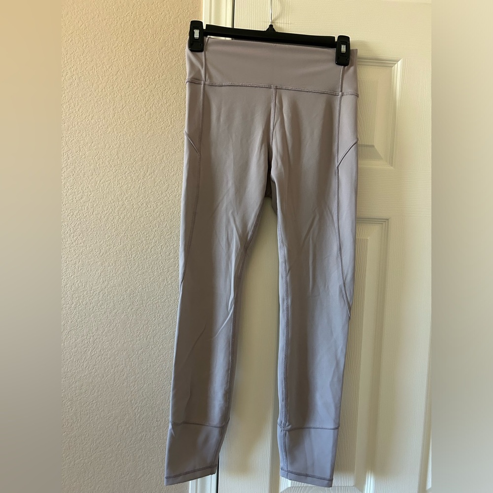 Lululemon In Movement Tight 25” Everlux